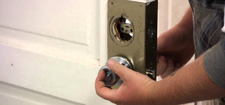 Home Lock Change in Dixon